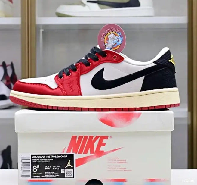 “Away” Jordan Jordan Room OG Low Air Trophy x 1 0611